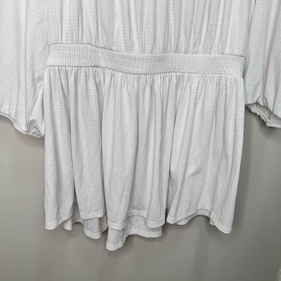 Torrid Textured Jersey White Smocked Waist Top Size 3x Neutral Minimalist - Picture 14 of 16